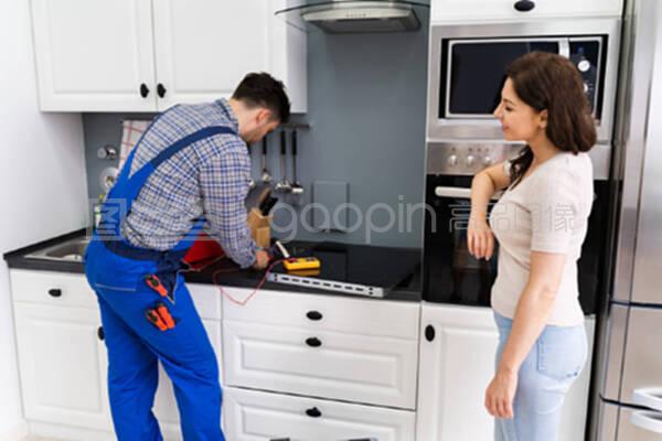 電感應(yīng)灶或炊具常見故障及修理指南